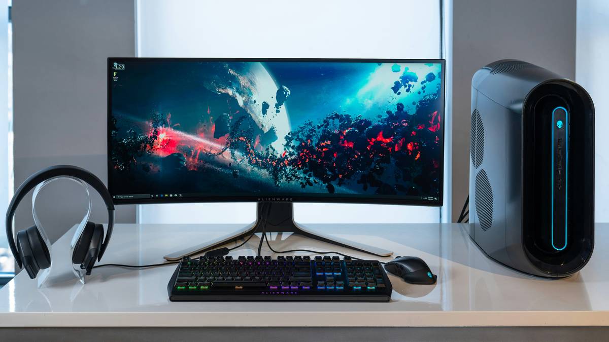 Close-up of premium gaming speakers for pc build showing driver materials and port design