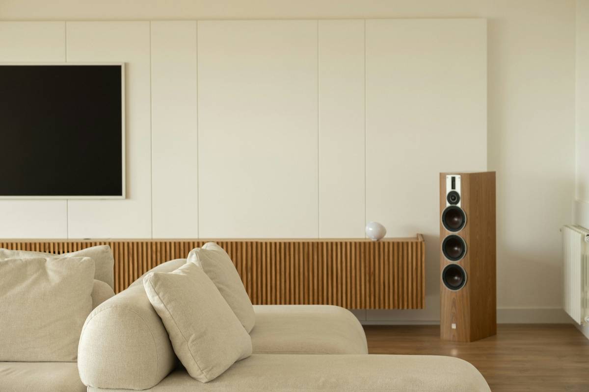 Surround Sound Speakers Stands: 7 Proven Tips to Avoid Costly Mistakes